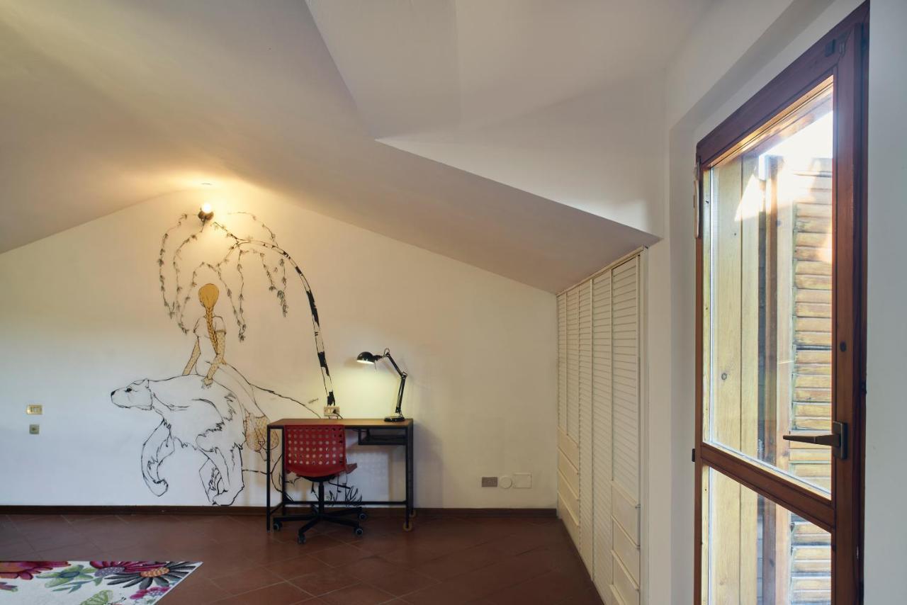 Little Brick House On Siena Hills With Balconies Apartment Exterior foto